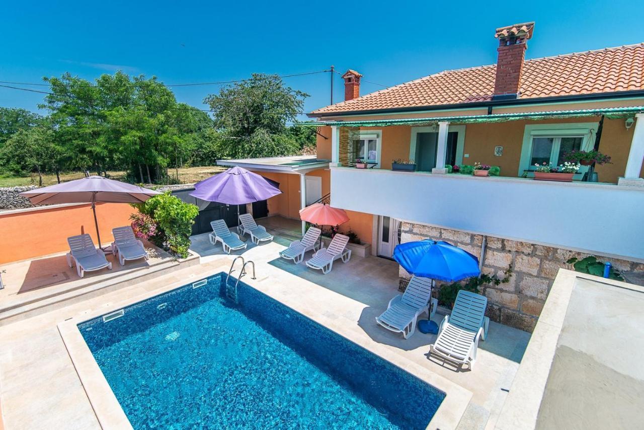 Holiday House Vlahovich Villa Tinjan Exterior photo